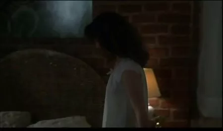 கருப்பு கொழுப்பு பெண் மற்றும் பெரிய trah ஆன்லைன் வெள்ளை டிக்