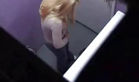 அழகான பொன்னிற வீடியோ செக்ஸ் செக்ஸ் பிரான்கி