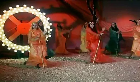 கேமரா ர பெண் மற்றும் அவரது இளம் ஸ்ட்ரிப்டீஸ், செக்ஸ் செக்ஸ் நண்பர் பகுதி 4